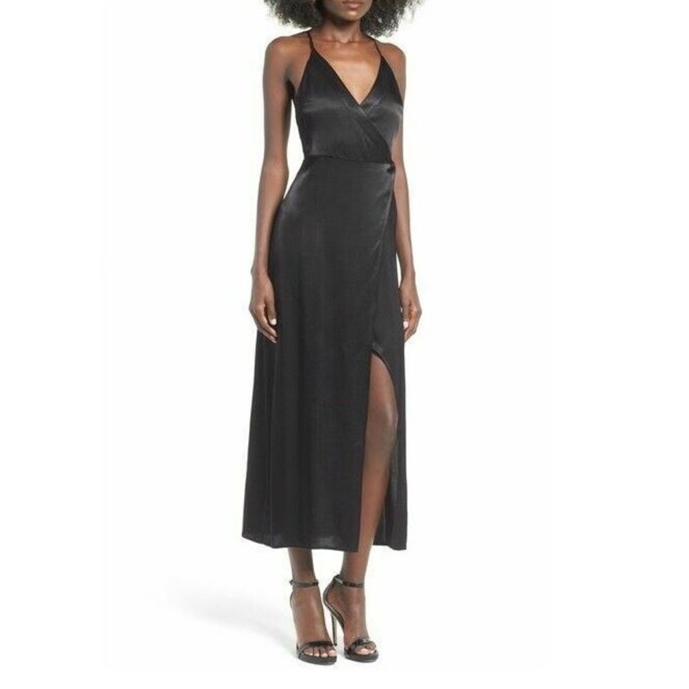 ASTR the Label - Satin Wrap Dress in Black (NWT) - Size : S